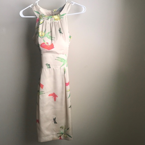 H&M Dresses & Skirts - High-neck Silky Hummingbird Dress
